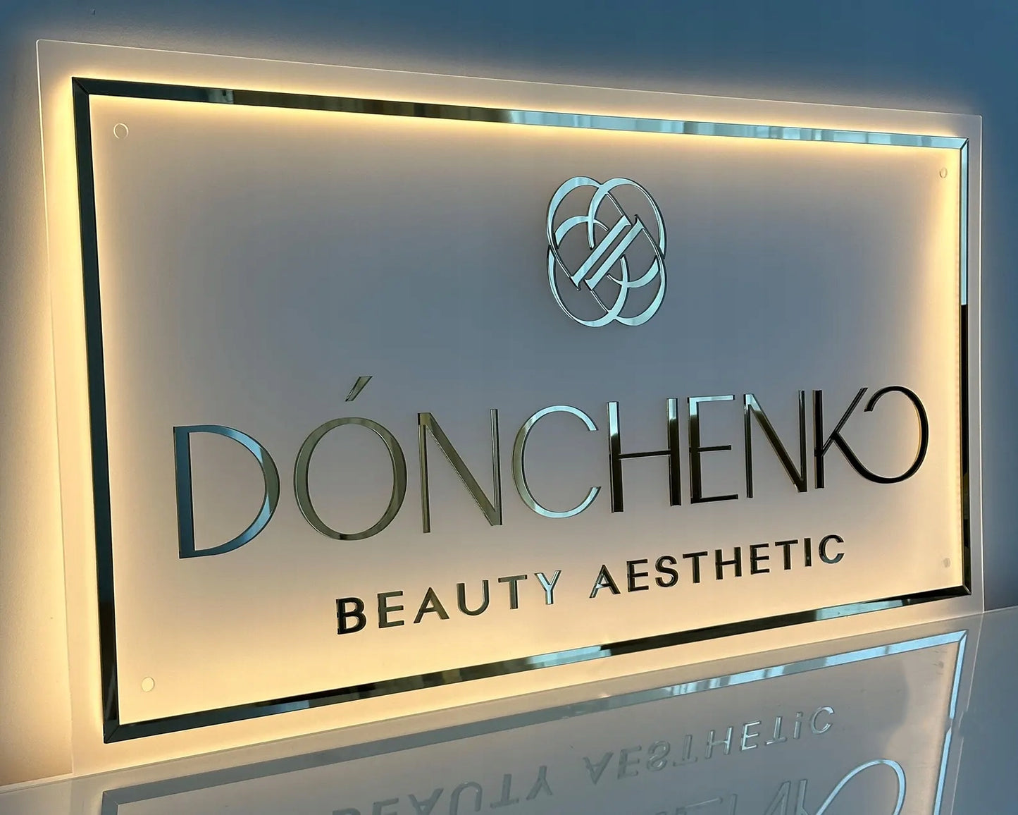 LOGO Z PLEKSI SZYLD REKLAMOWY TABLICA FIRMOWA LED 3D LUSTRO PERSONALIZOWANE