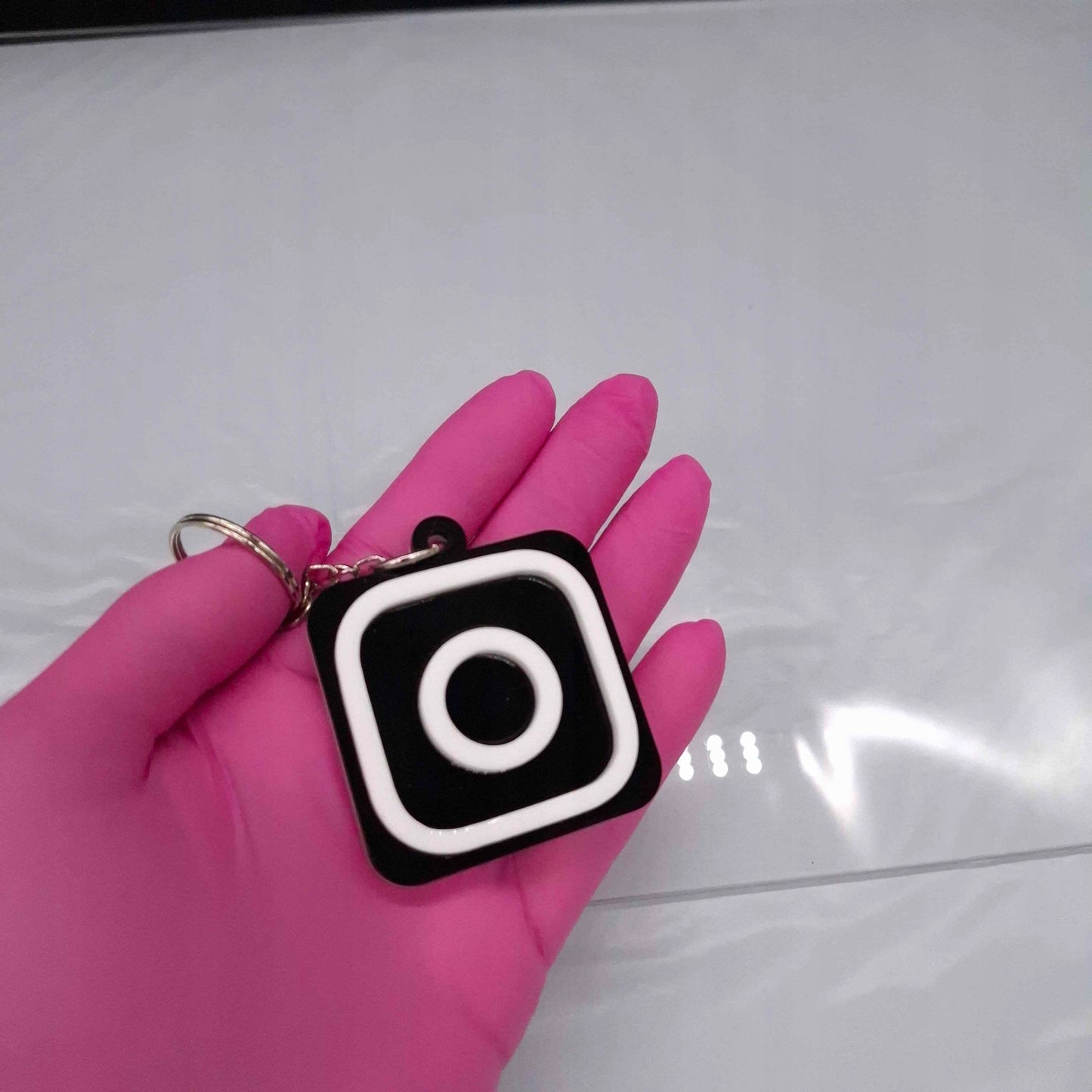 BRELOK NFC INSTAGRAM DLA FIRM MARKETING TAG NTAG215 13.56MHz PROGRAMOWALNY